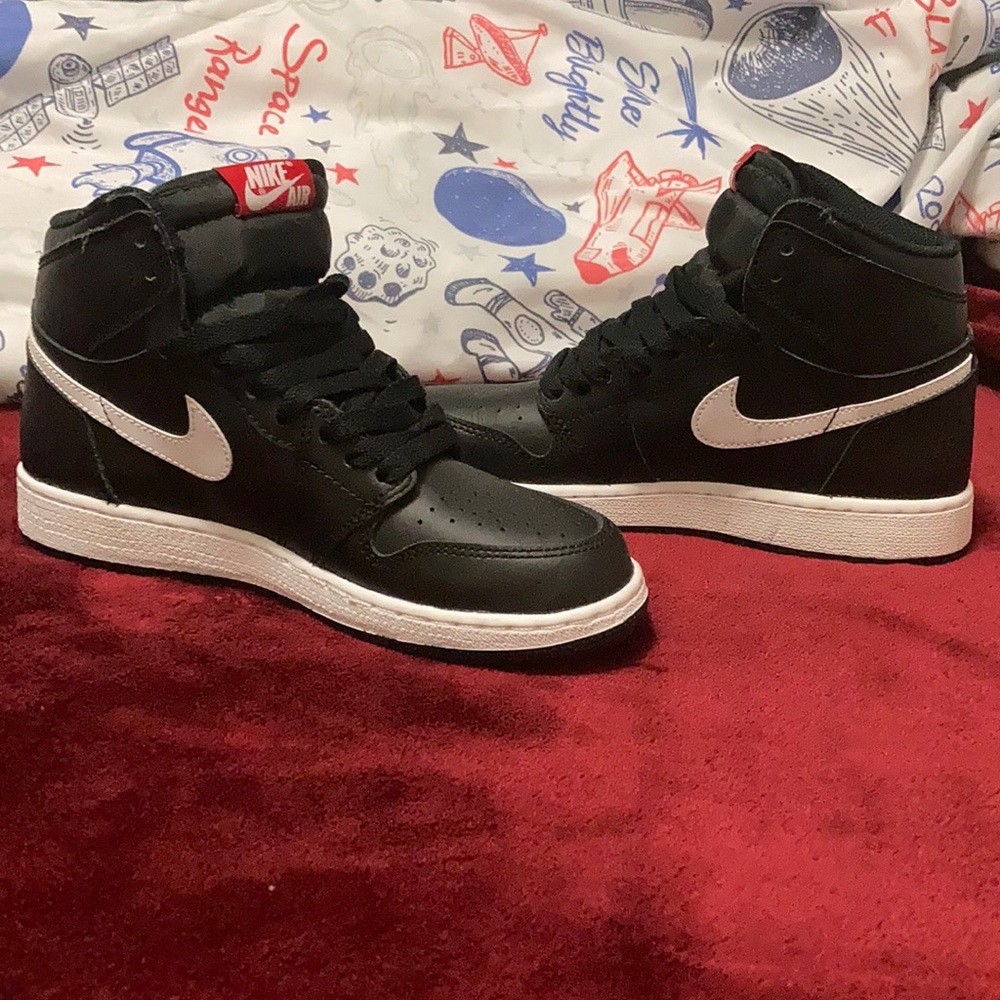 Jordan 1 Retro Yin Yang Black